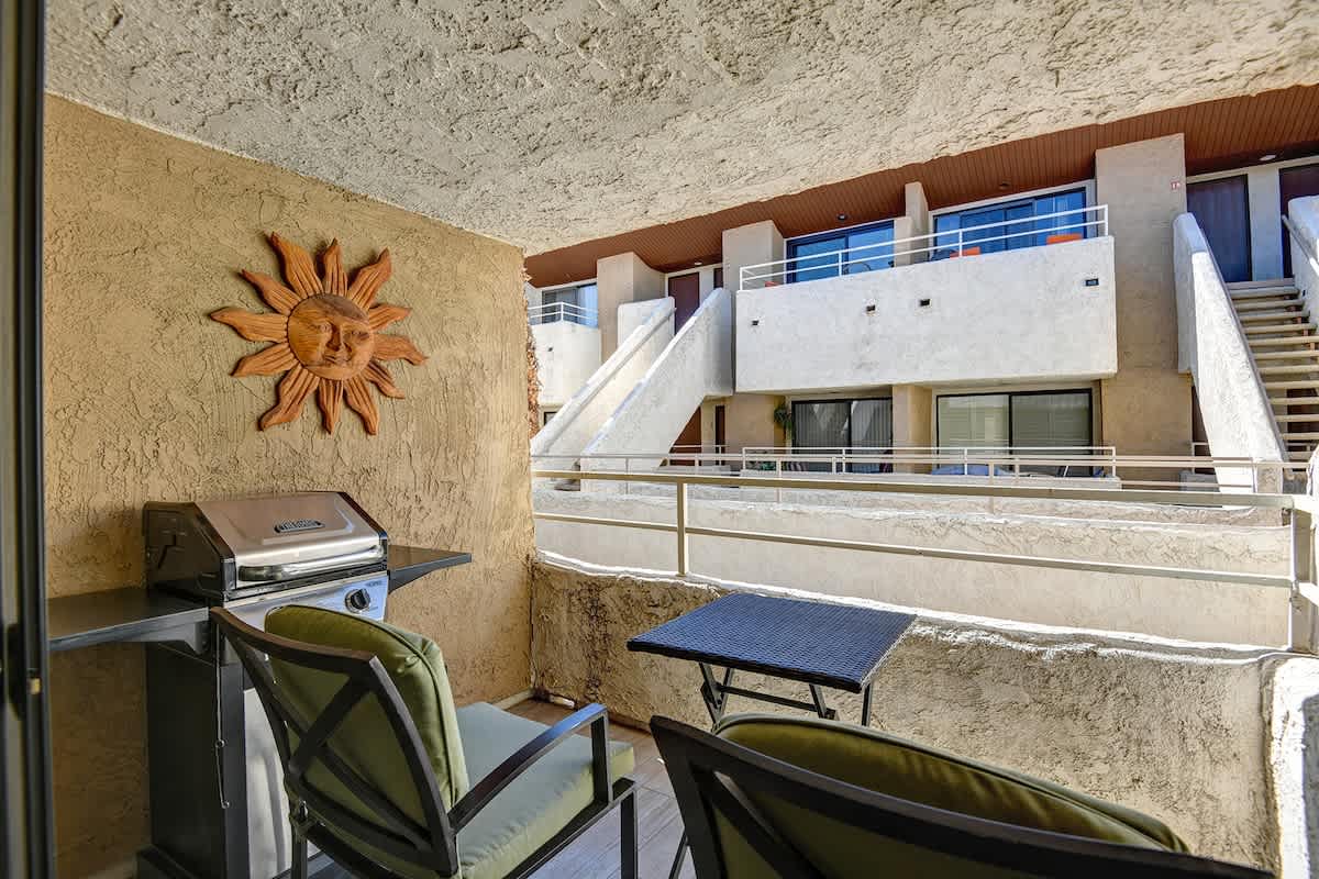 BALCONY 2.jpg mls