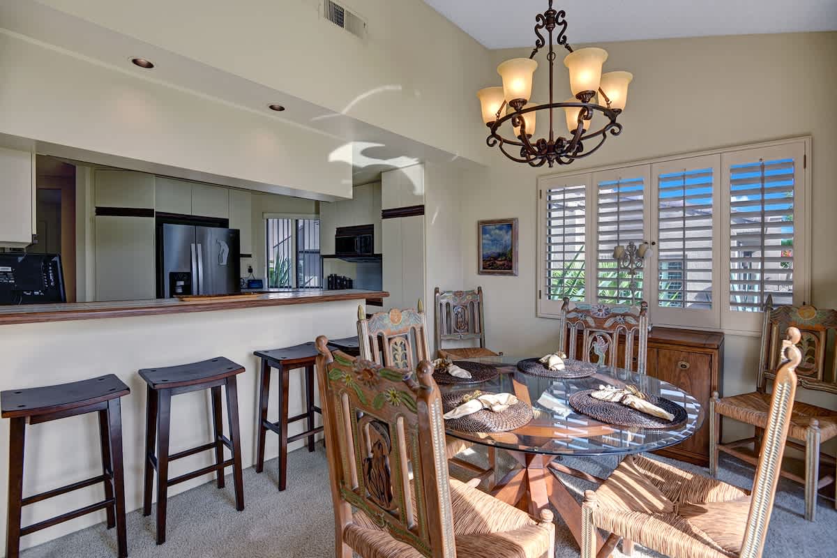 DINING TABLE