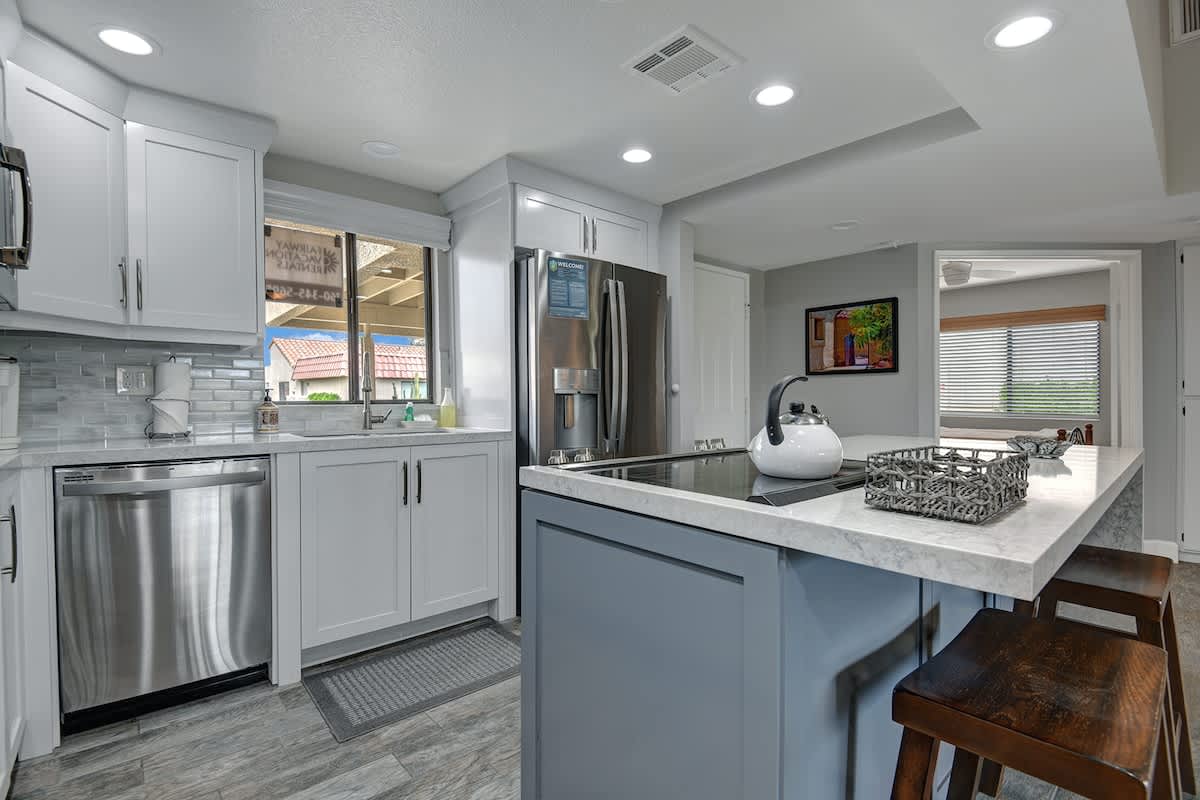 KITCHEN CONTINUED