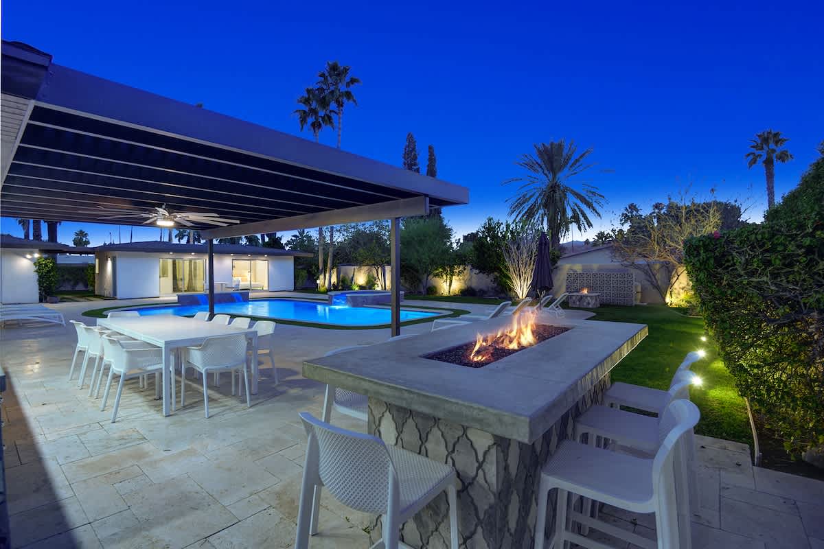 NIGHT FIRE PIT TO PATIO TABLE