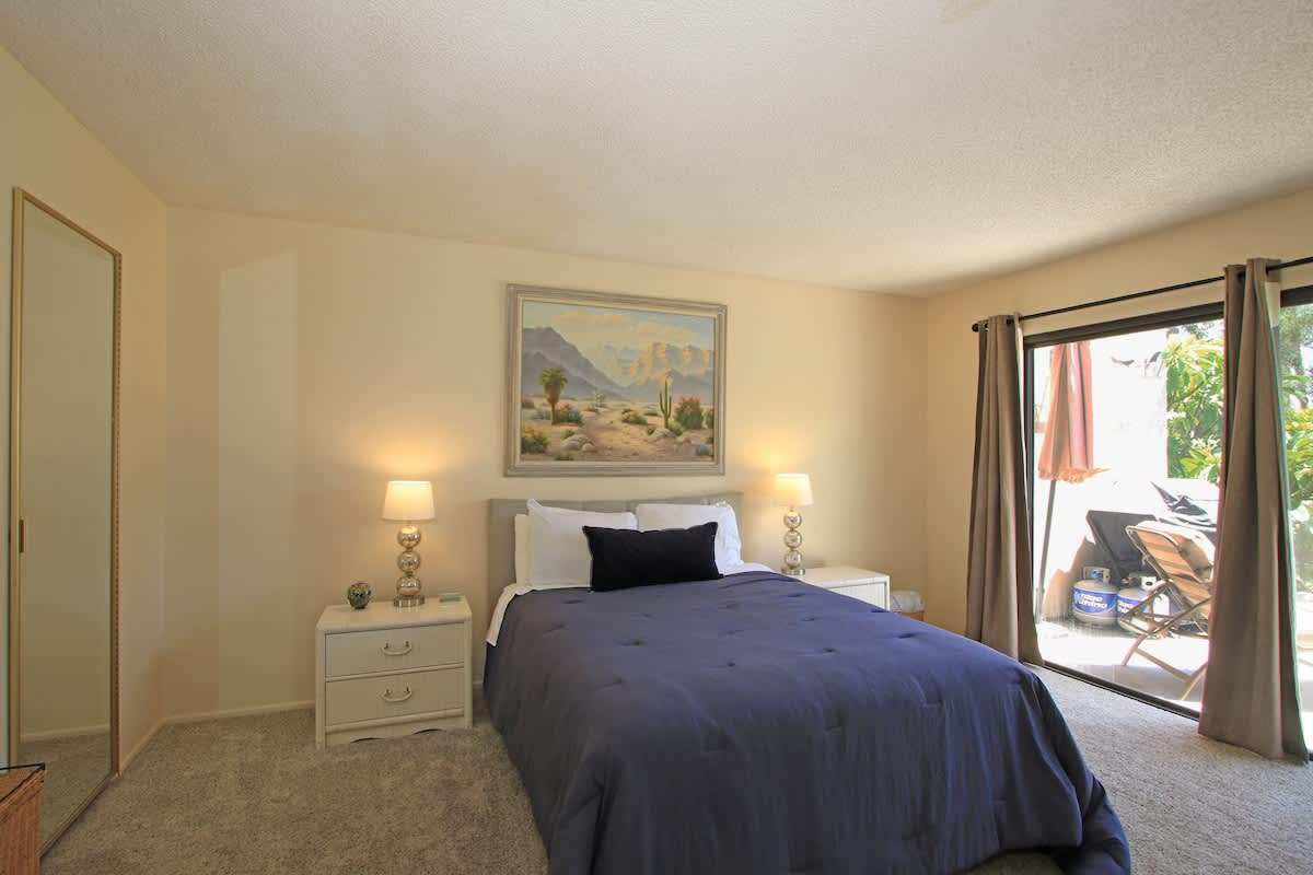 Queen Bedroom