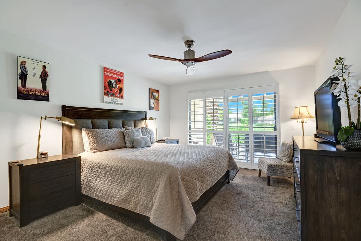 BEDROOM 1