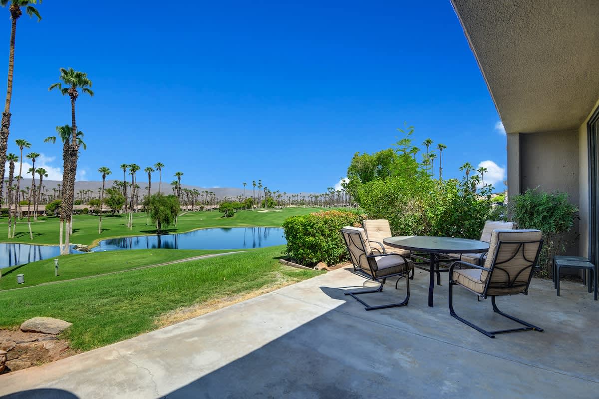 BACK PATIO.jpg mls