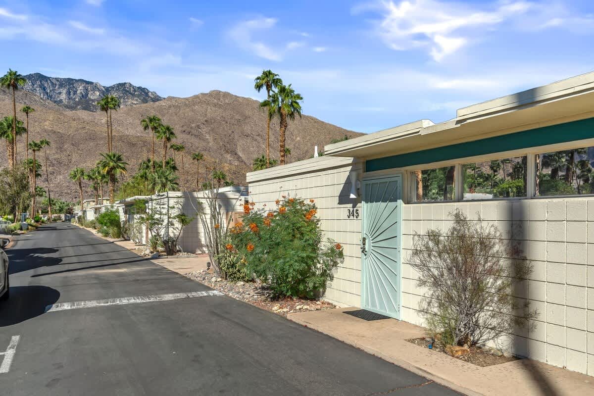 Luminous Ocotillo Bungalow - Ocotillo Lodge