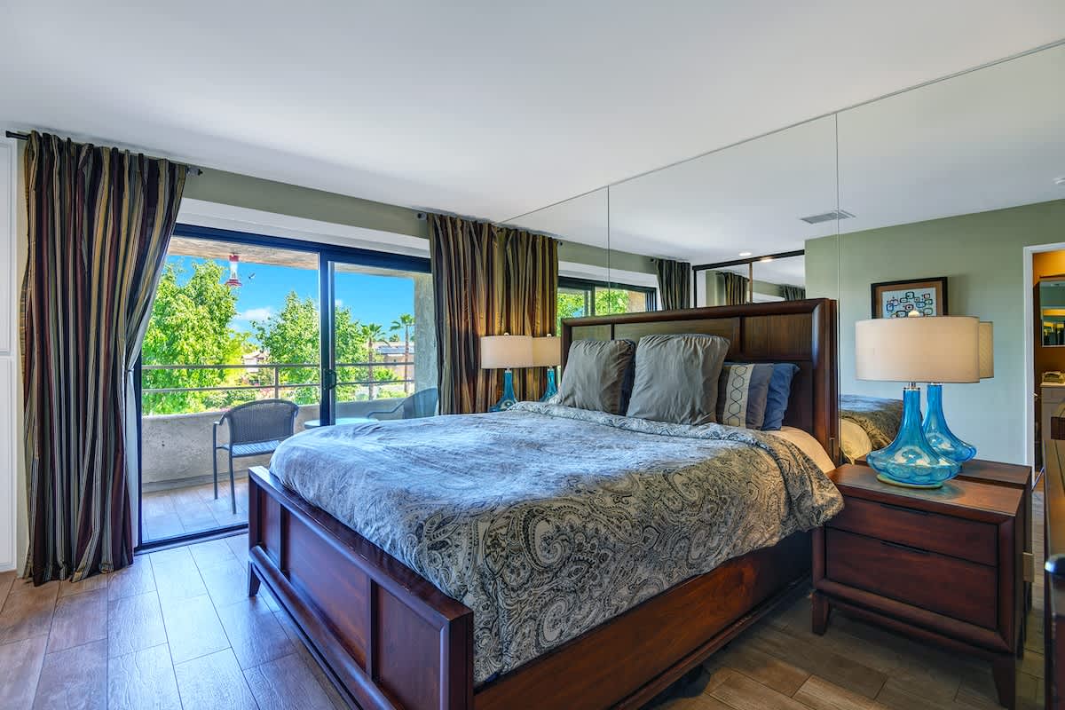 BEDROOM.jpg mls