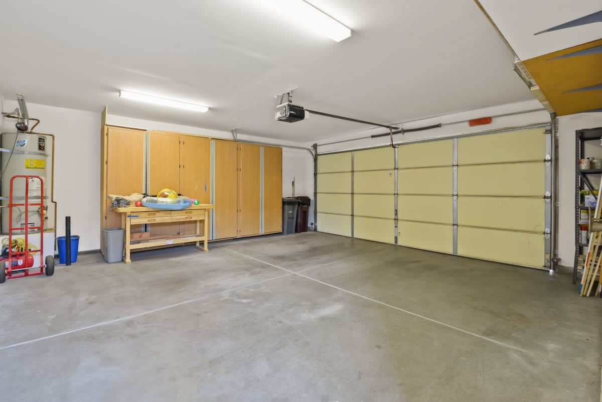Garage Area