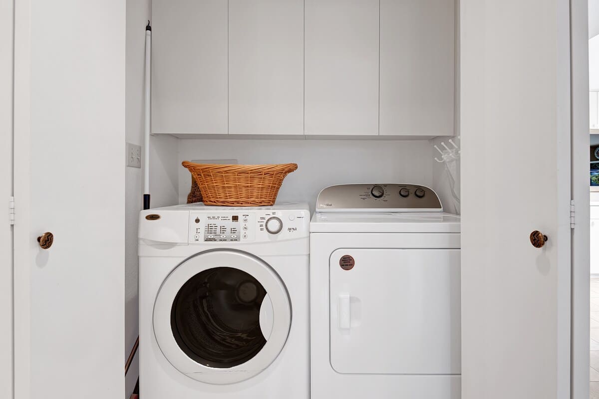 LAUNDRY.jpg mls