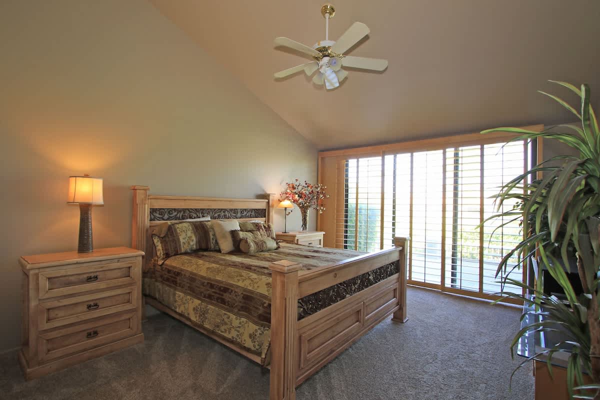 King Bed