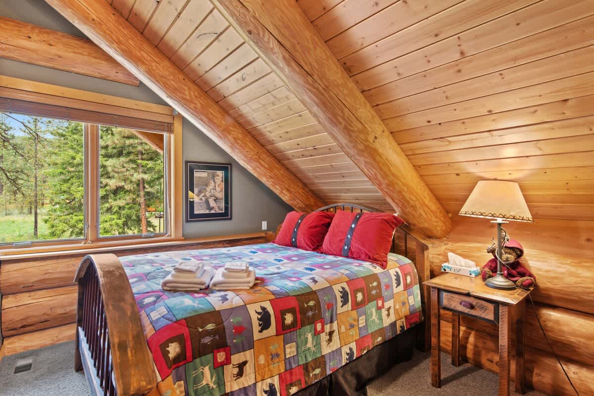 Queen Bed