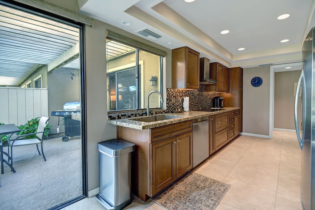 KITCHEN CONTINUED
