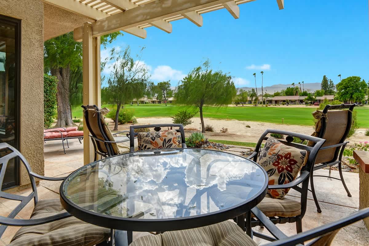 PATIO TABLE REVERSE