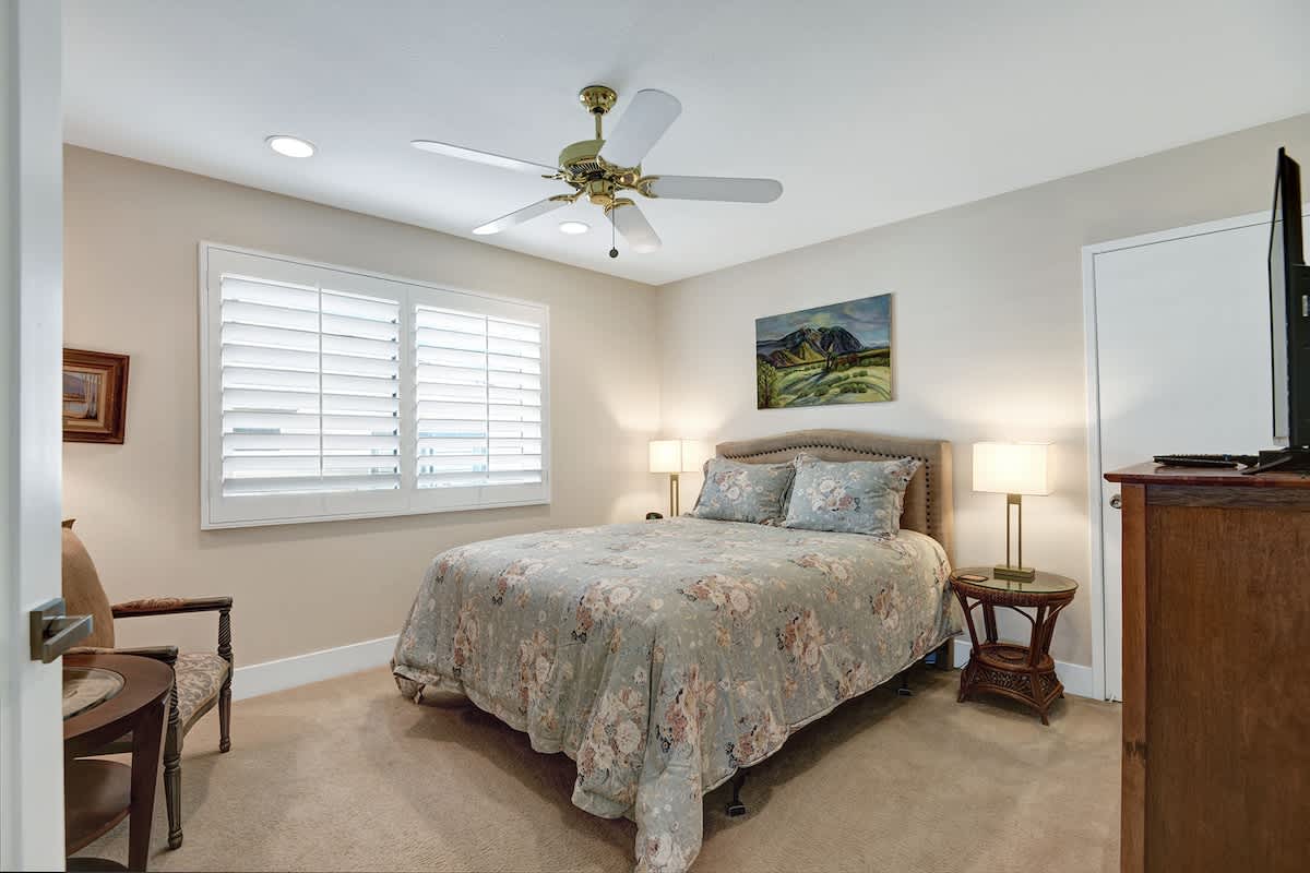 GUEST BEDROOM