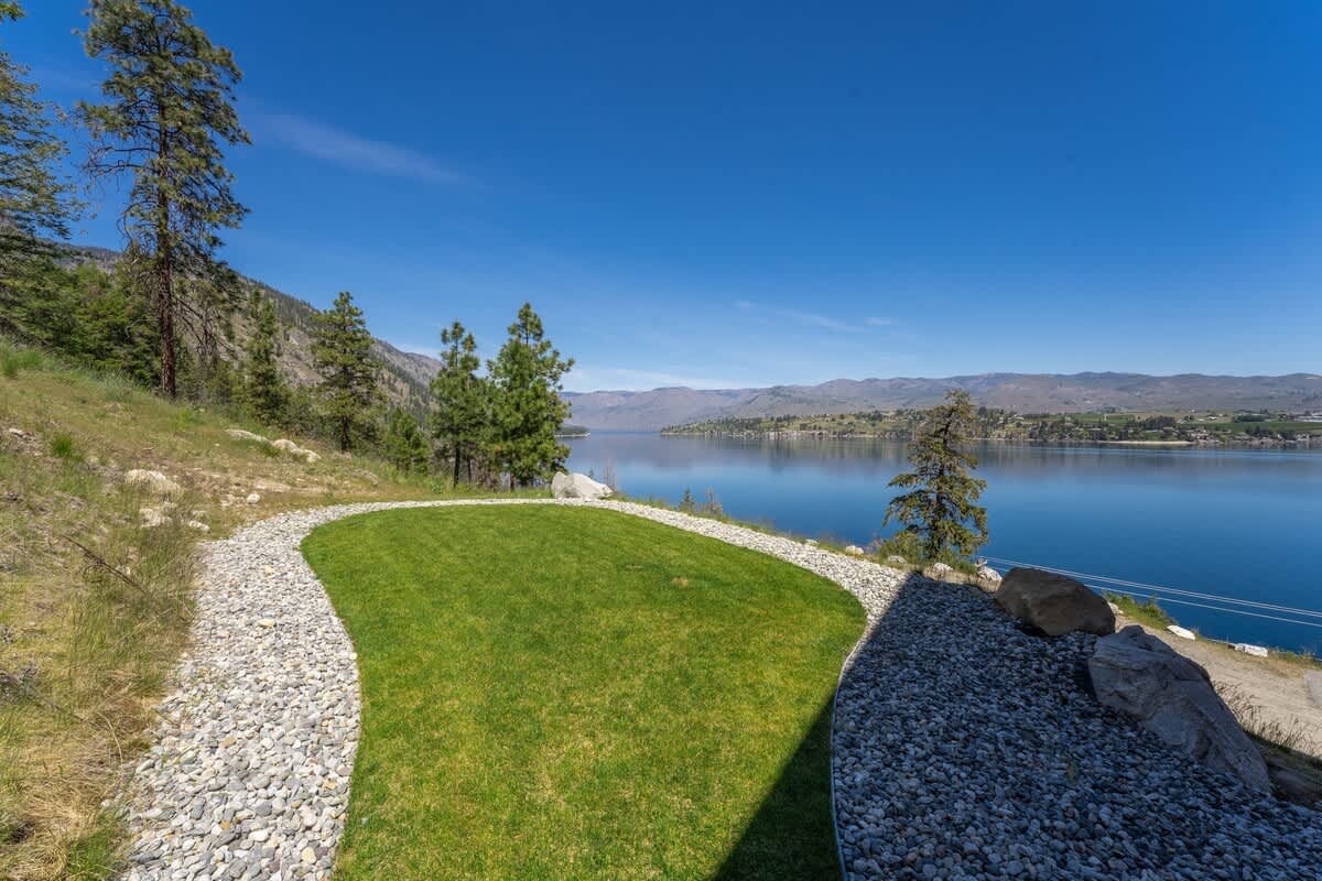 Lake View