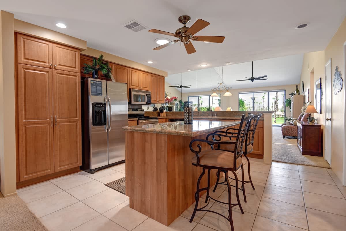 KITCHEN.jpg mls