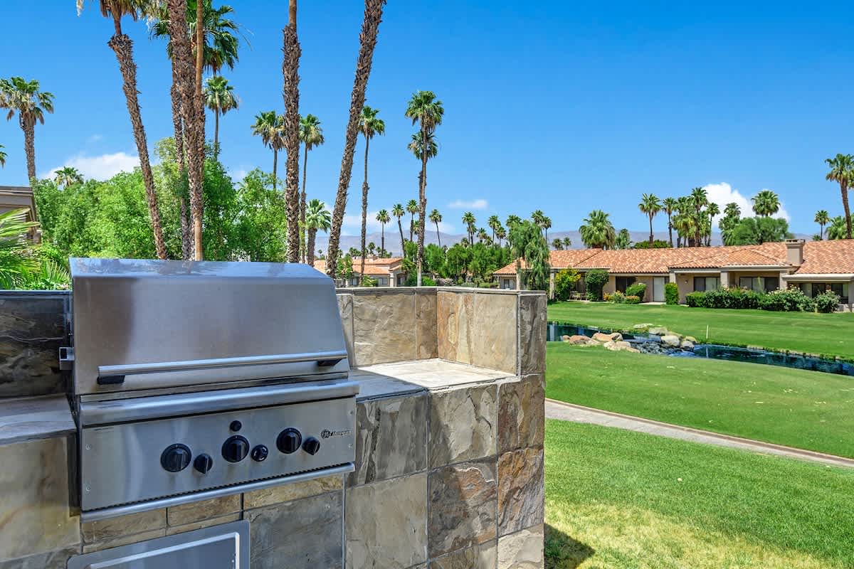 BBQ.jpg mls