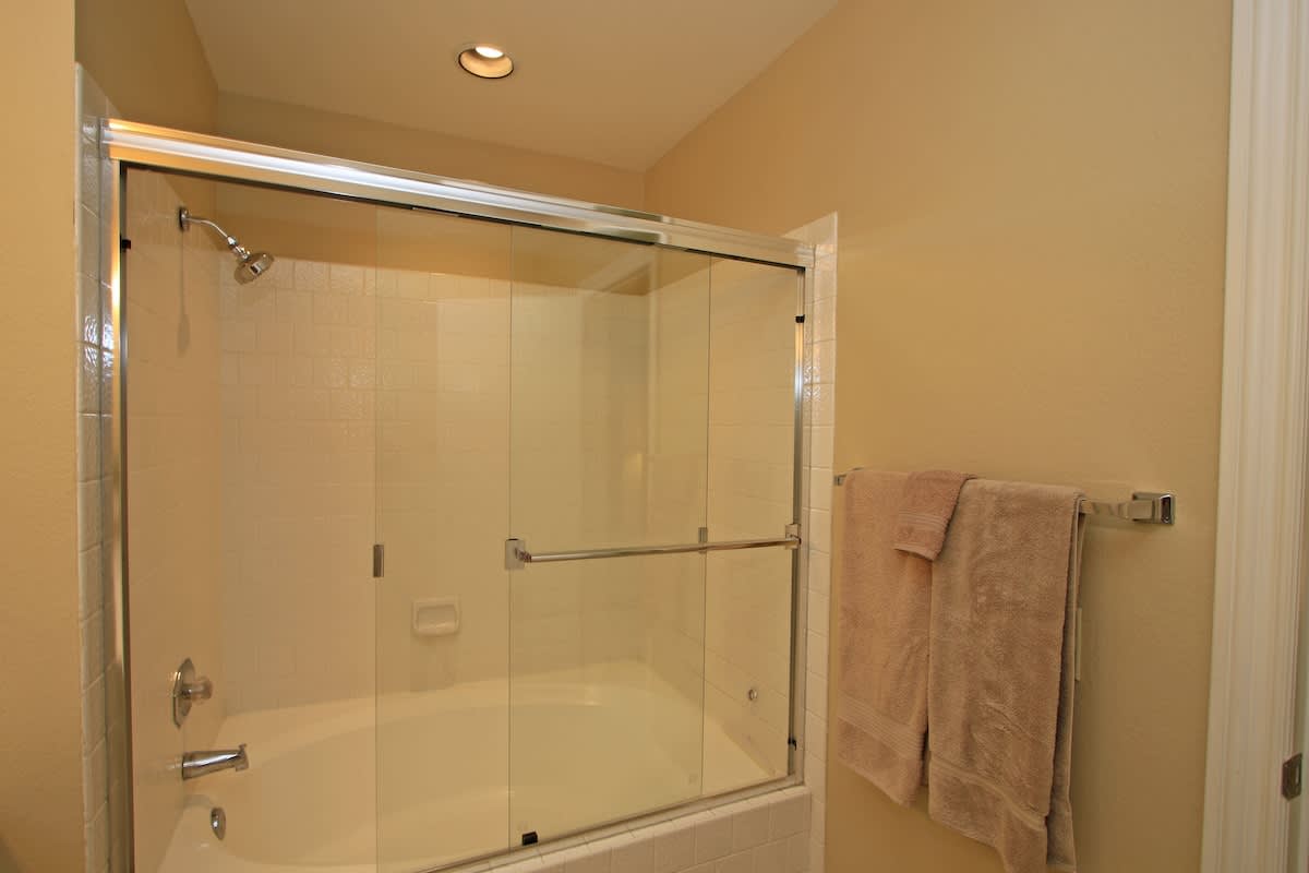 Bath Tub