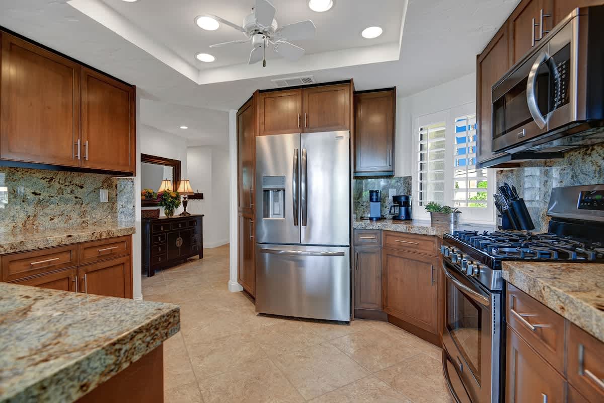KITCHEN CONTINUED