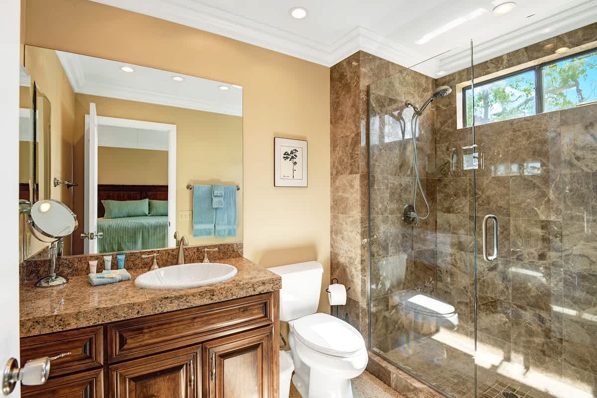 GUEST BEDROOM BATHROOM