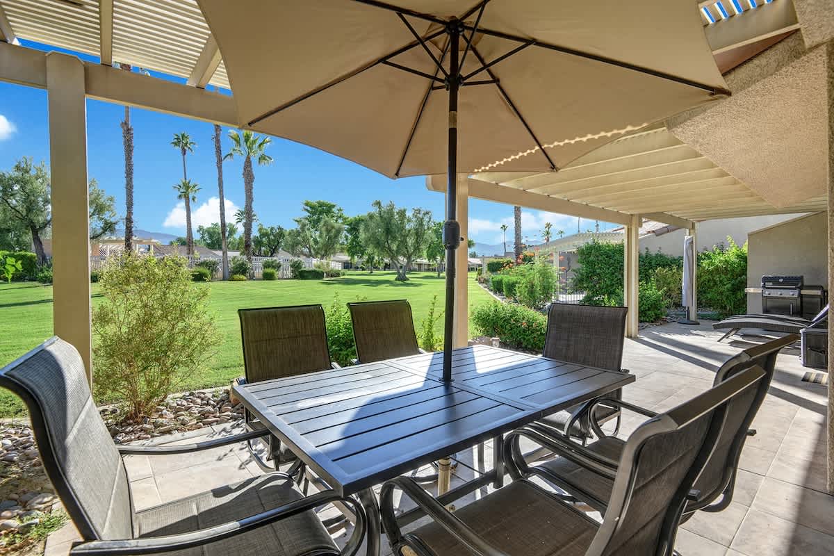 PATIO TABLE REVERSE