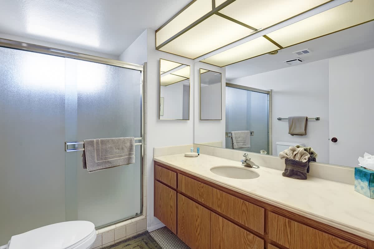 BEDROOM 2 BATHROOM