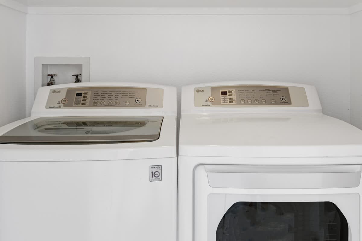 LAUNDRY.jpg mls