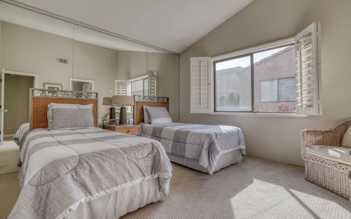 Two Twin beds