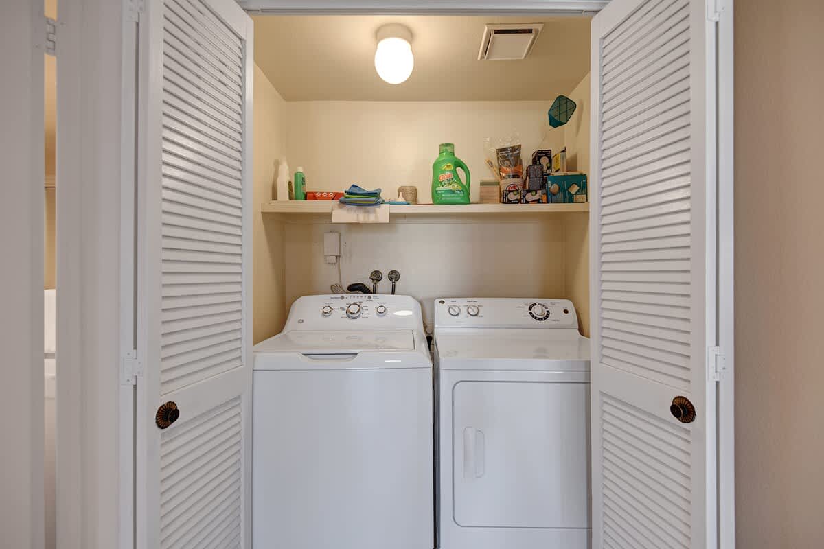 LAUNDRY